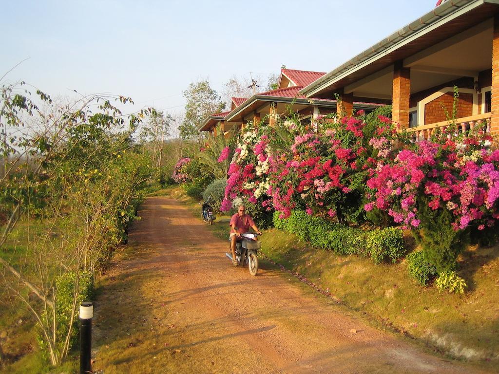 Freedom Estate Sea View Apartments Ko Lanta Exterior foto