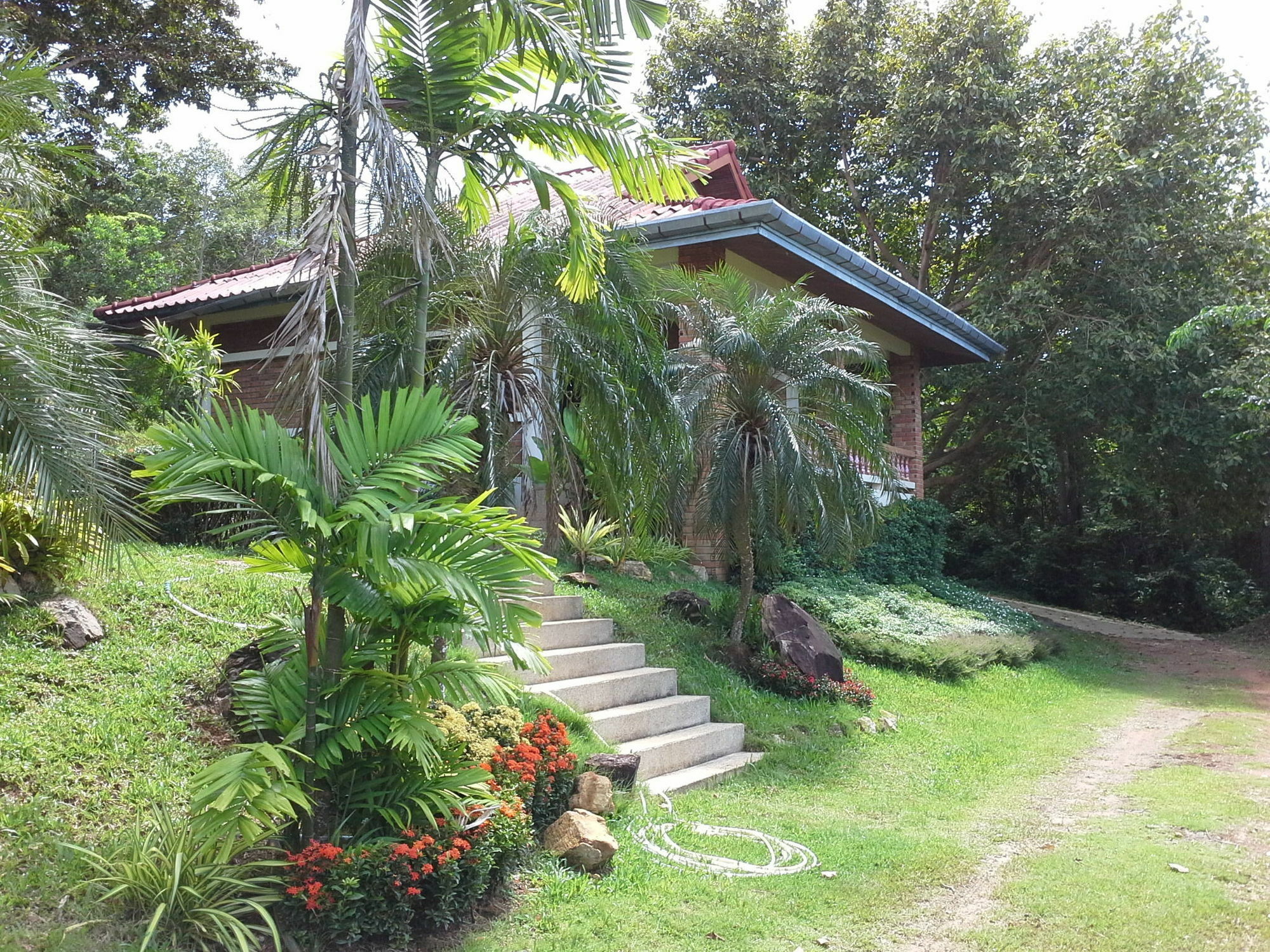Freedom Estate Sea View Apartments Ko Lanta Exterior foto
